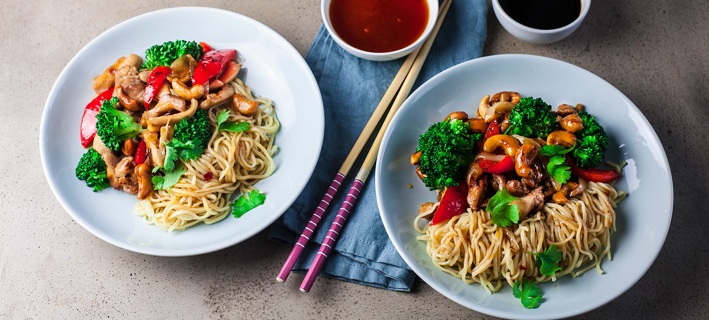 Wokad kyckling med cashewnötter