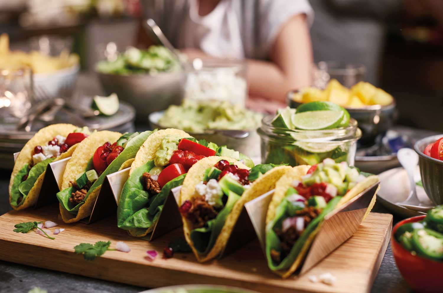 Tacos uppradade i en hållare.
