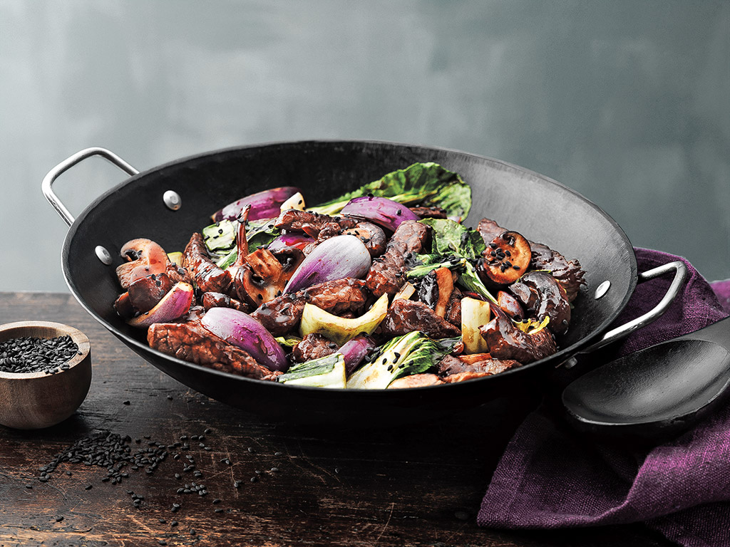 Vištienos ir daržovių „wok“