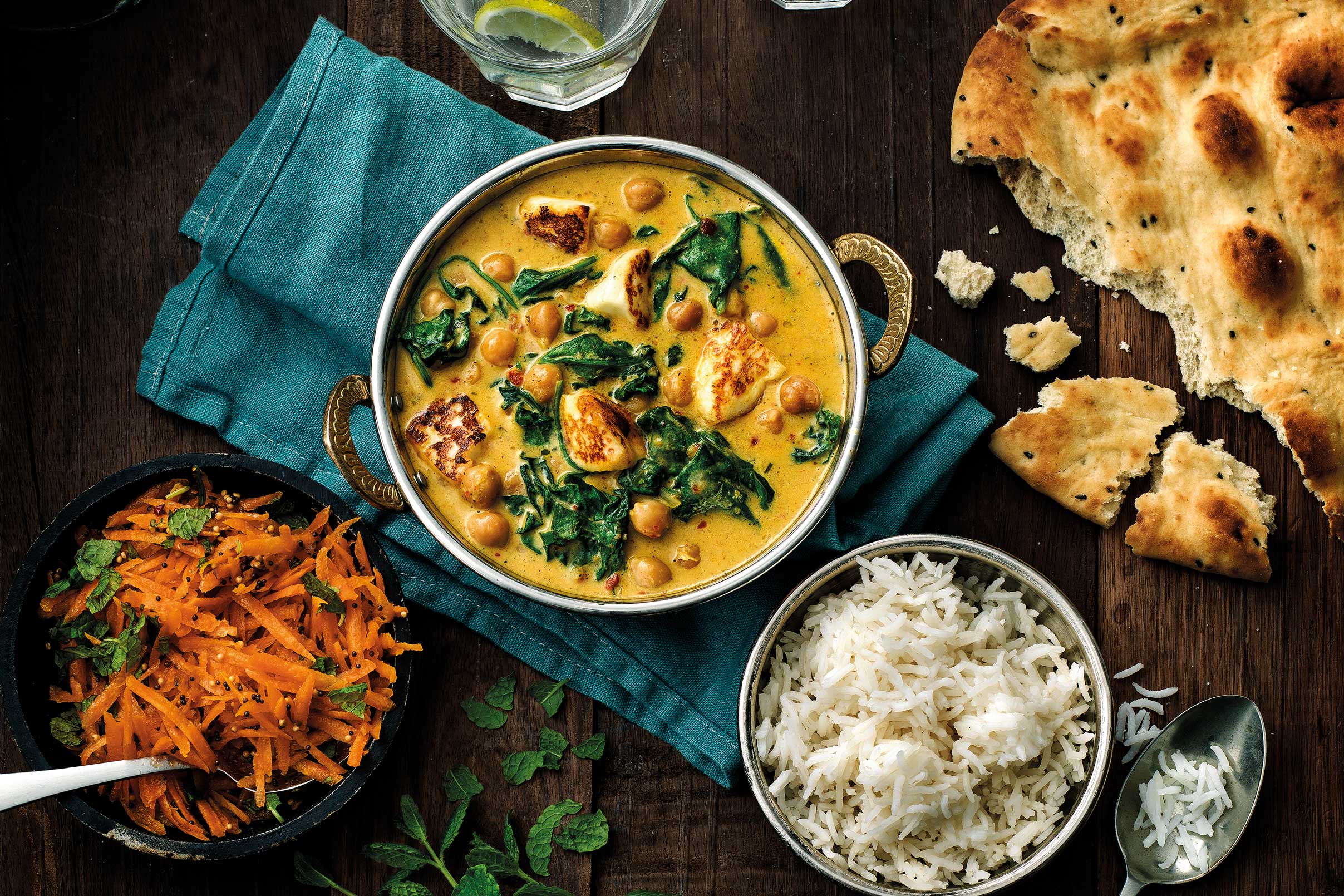 Vegetarisk garam masala med halloumi