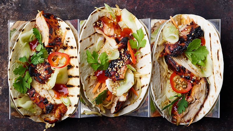 04_ NO_FORKS_chicken_tacos_L.A.style_800x450.jpg