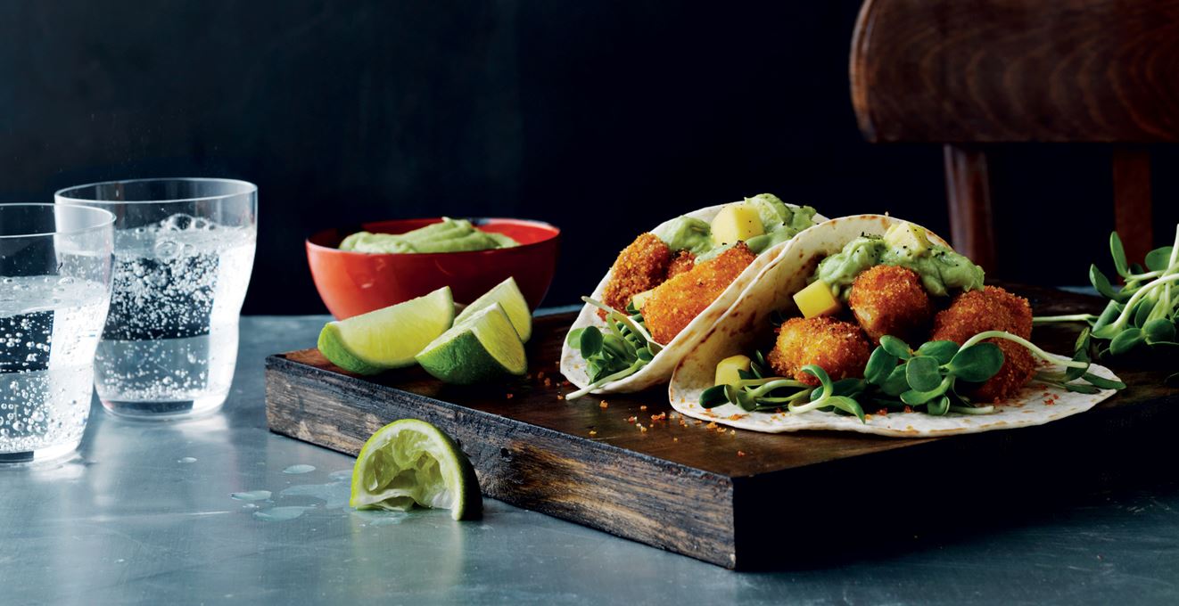 Crispy Fish Taco ja mango-guacamole