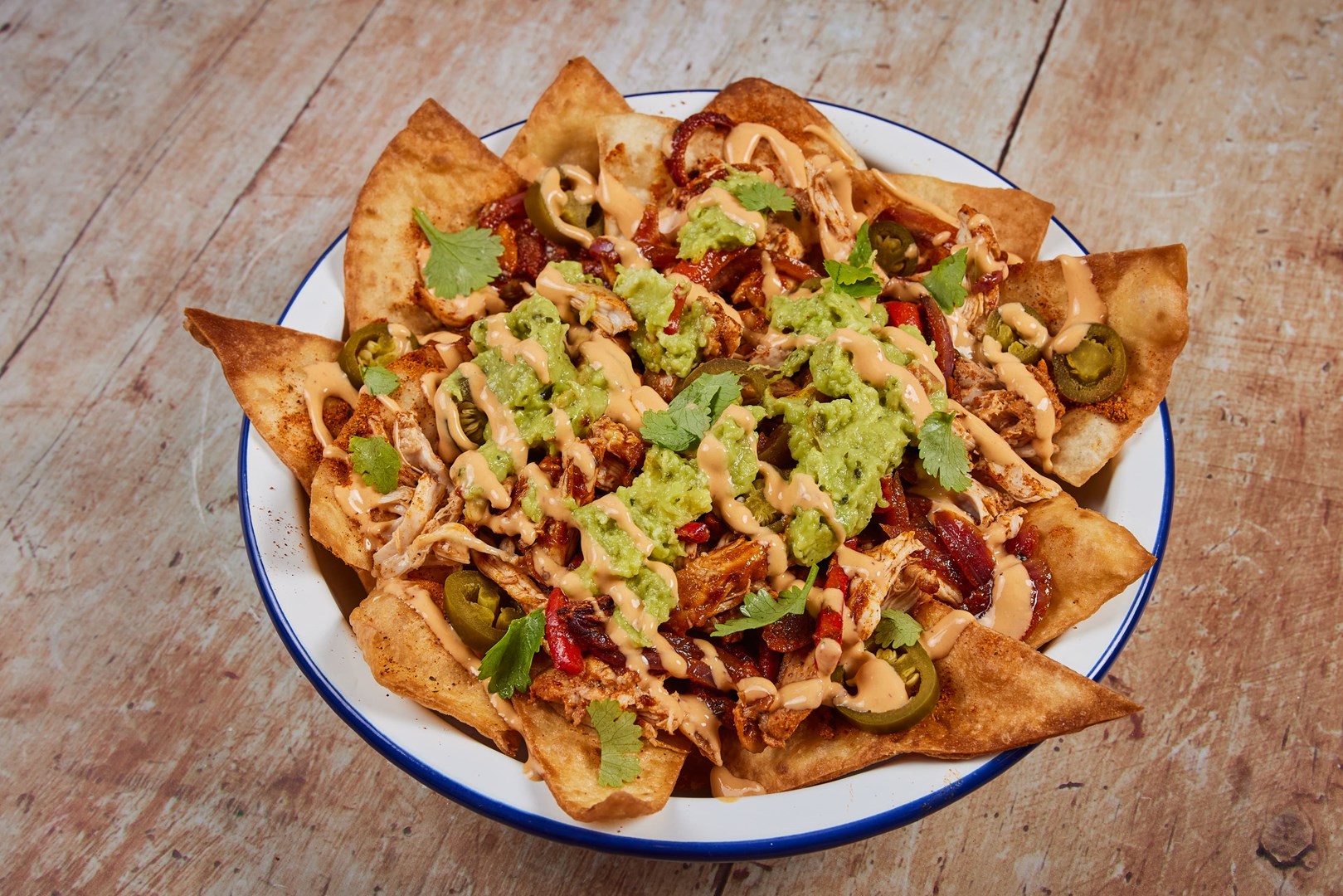 Santa Maria tinga nacho plate