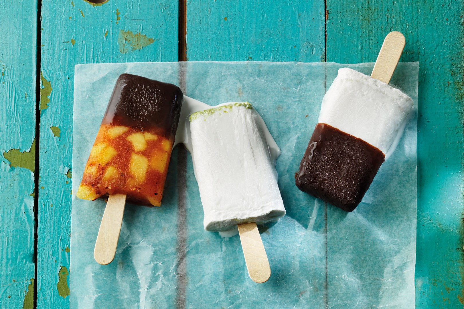 Paletas med  kokos, choklad och ananas & chili