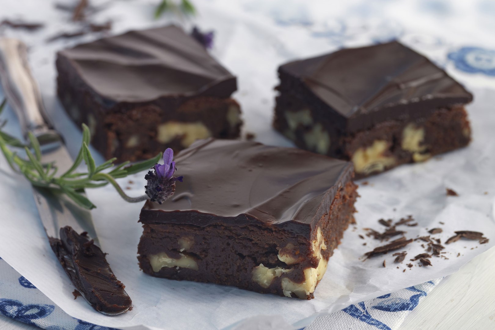 Brownies med chokoladeglasur og et strejf af chili