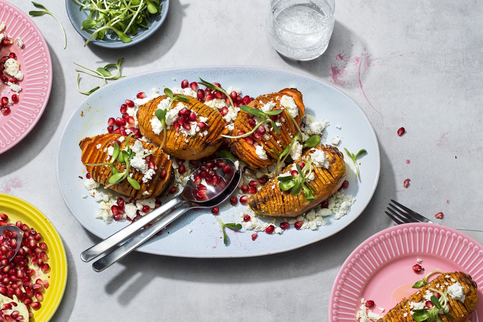 Currybakad sötpotatis på tallrik