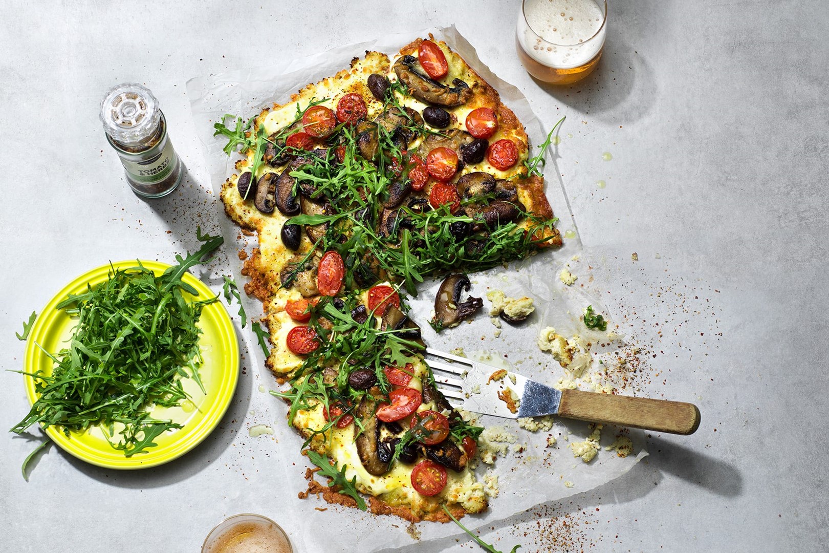 Vegetarisk Pizza med blomkål och svamp