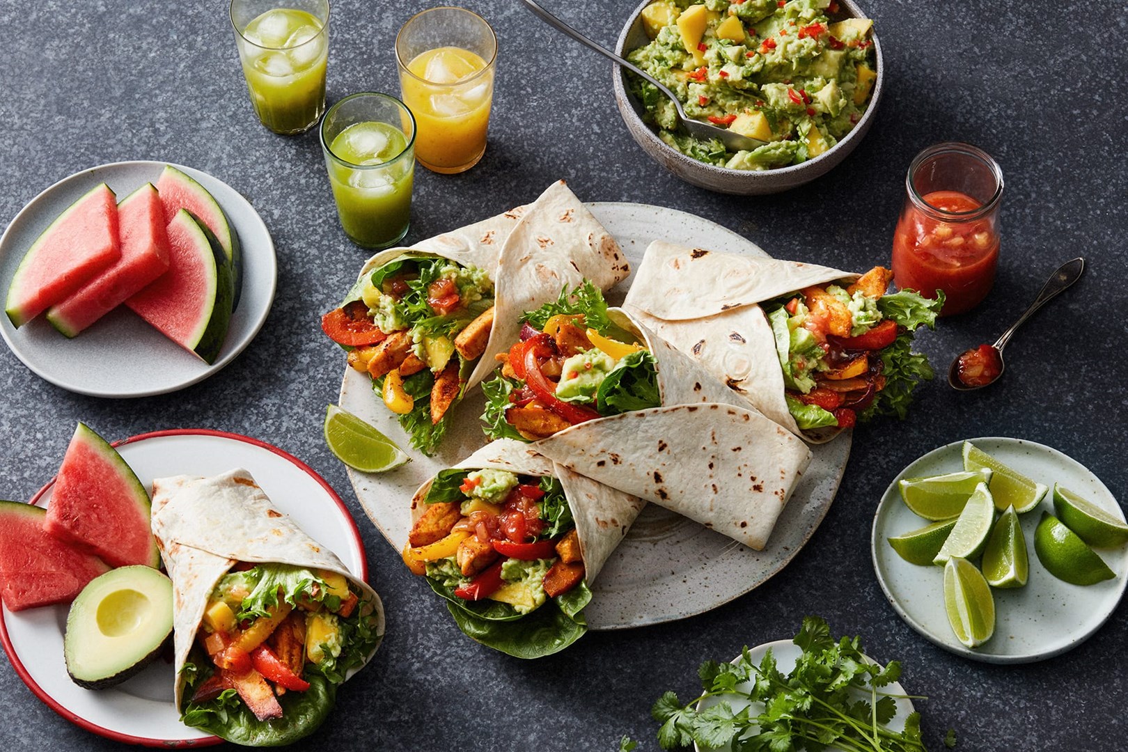 Fajita rafraîchissante au poulet, poivron et guacamole