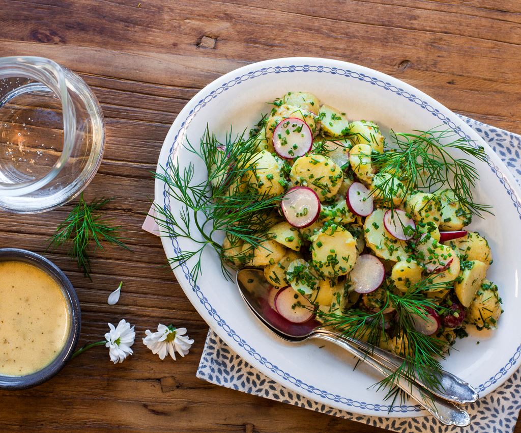 Kartoffelsalat med dild