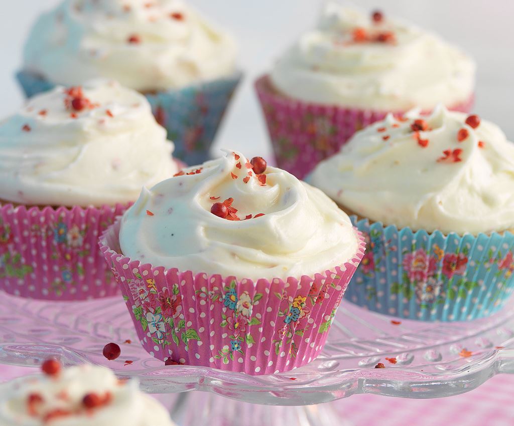 Cupcakes med hindbær og rosépeber