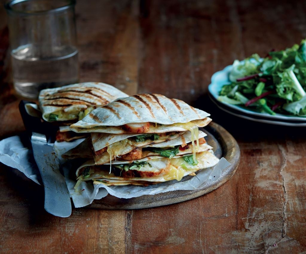 Kycklingquesadilla med Pineapple Salsa