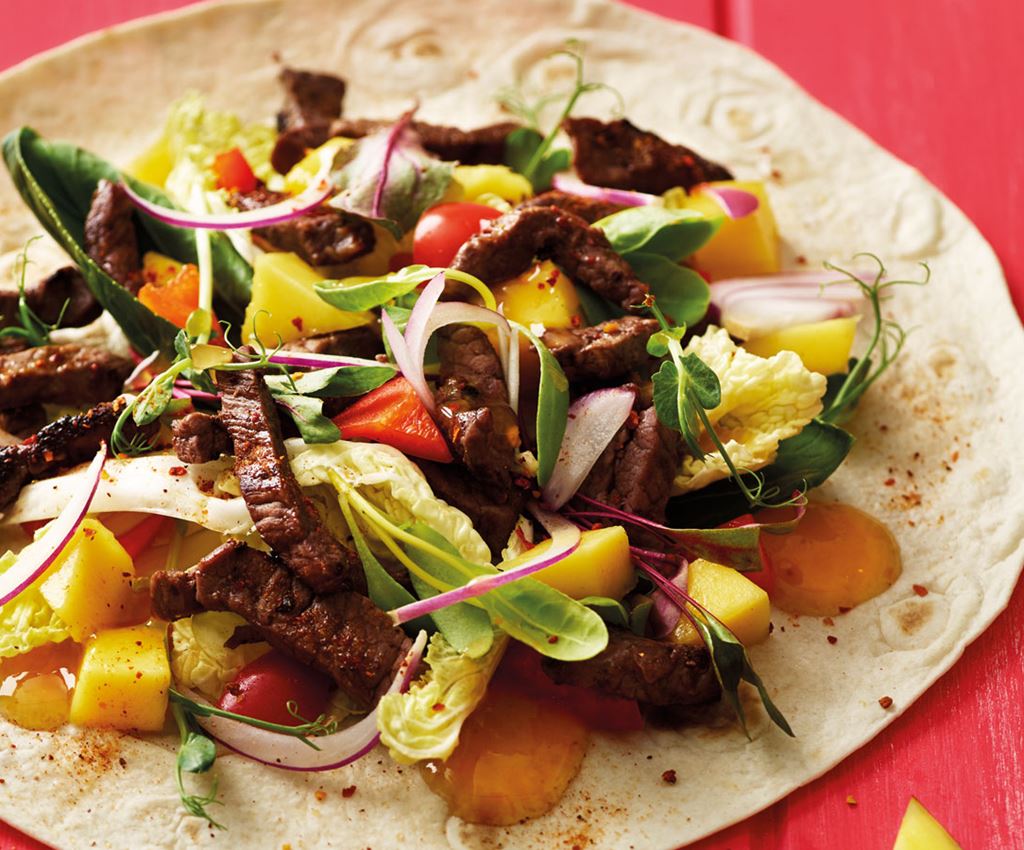 Chili & mango glazed beef wrapngoglasert biffwrap