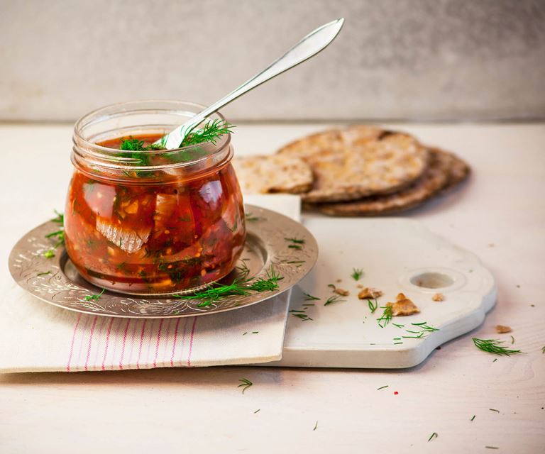 Hvordan Å Lage Tomatsild Med Dill