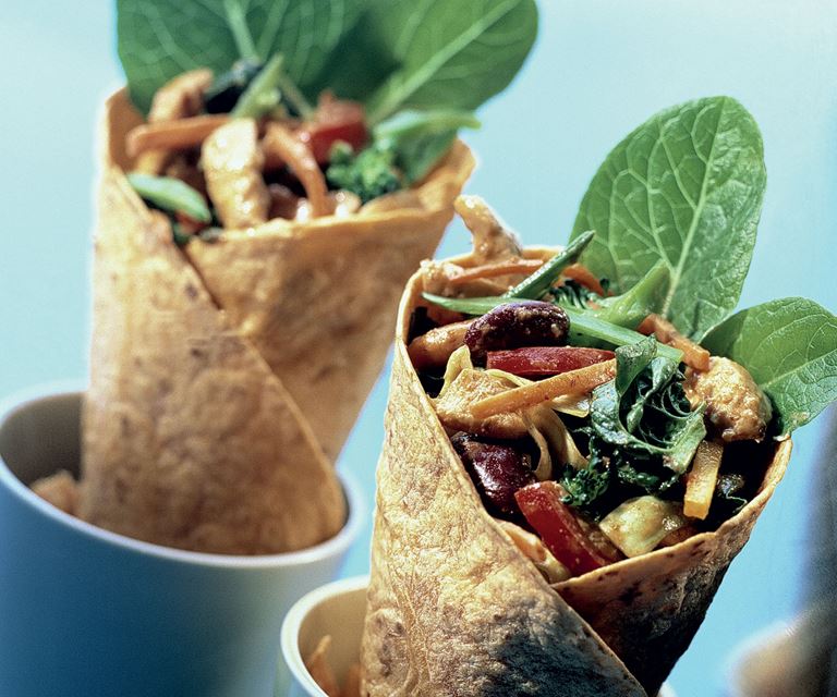 Kip en cashewnoten wrap Recept van Santa Maria