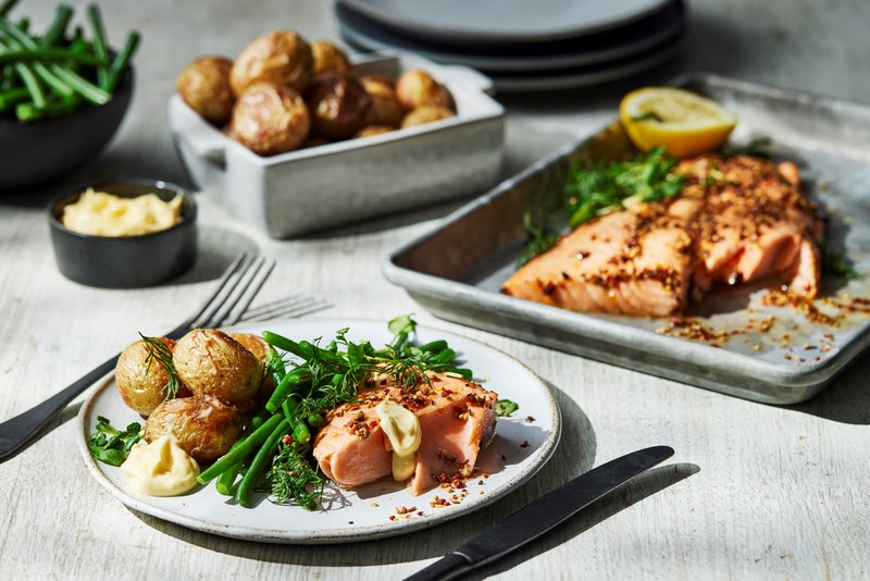 Gebakken zalm met chili hollandaise | Santa Maria