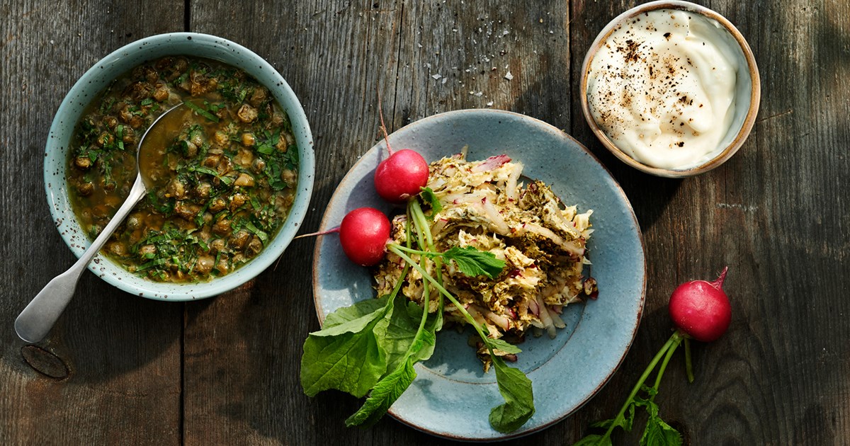 Bagna Cauda , whipped butter with chili & spices & vegan aioli